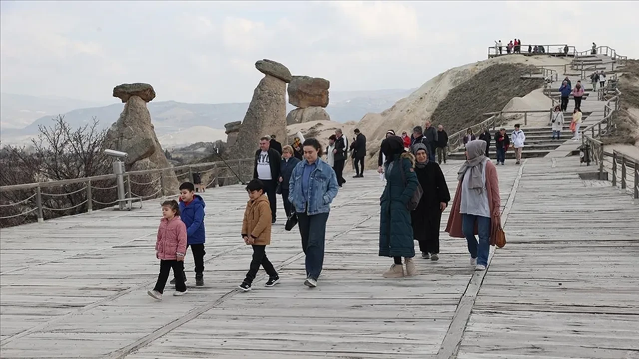 Bayramda Kapadokya'ya ziyaretçi akını! Yüzde 80'i buldu 