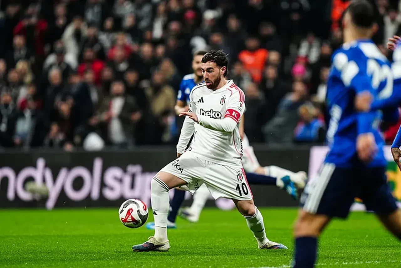 Beşiktaş’ta Orkun Kökçü operasyonu! Avrupa devleri kapıda bekliyordu: Yıldız oyuncudan yönetime sürpriz transfer sözleri