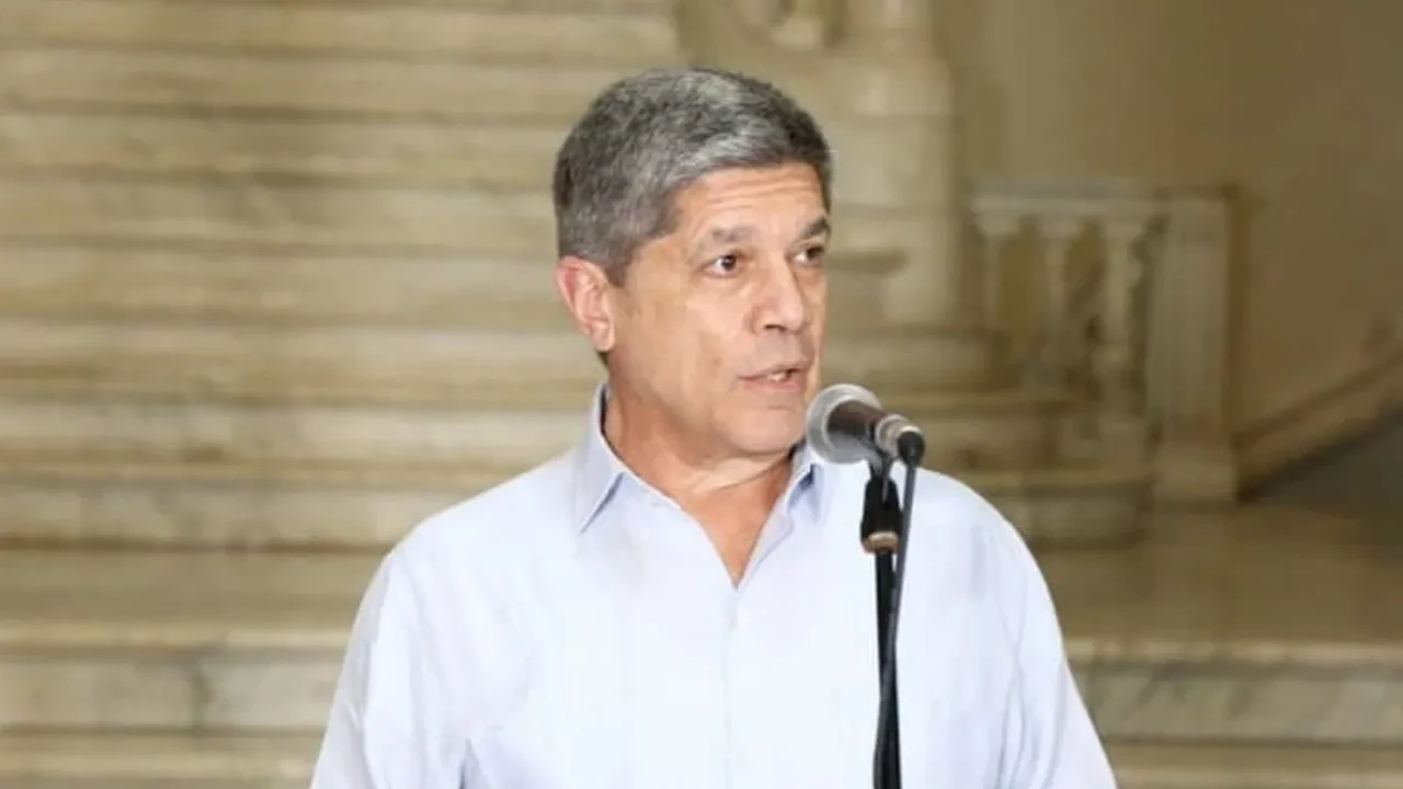 Bir ülke daha ABD'nin olası saldırısına karşı hazırlık yapıyor! Küba Trump'a mesajını verdi