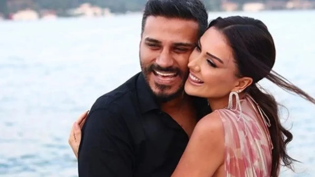 Dilan Polat’ın ellerindeki çizikler dikkat çekti! Engin Polat ile boşanacakları iddiaları yeniden gündeme geldi