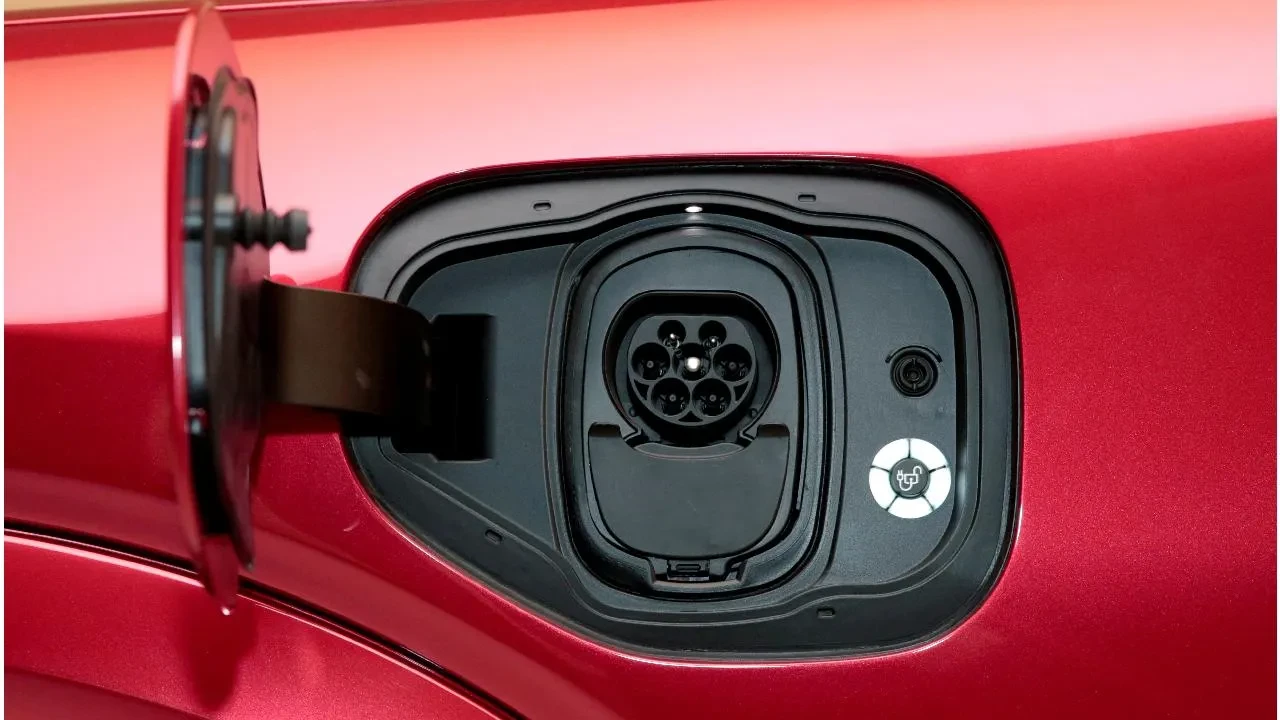 Elektrikli araç şarjında yeni dönem: Yönetmelik değişti