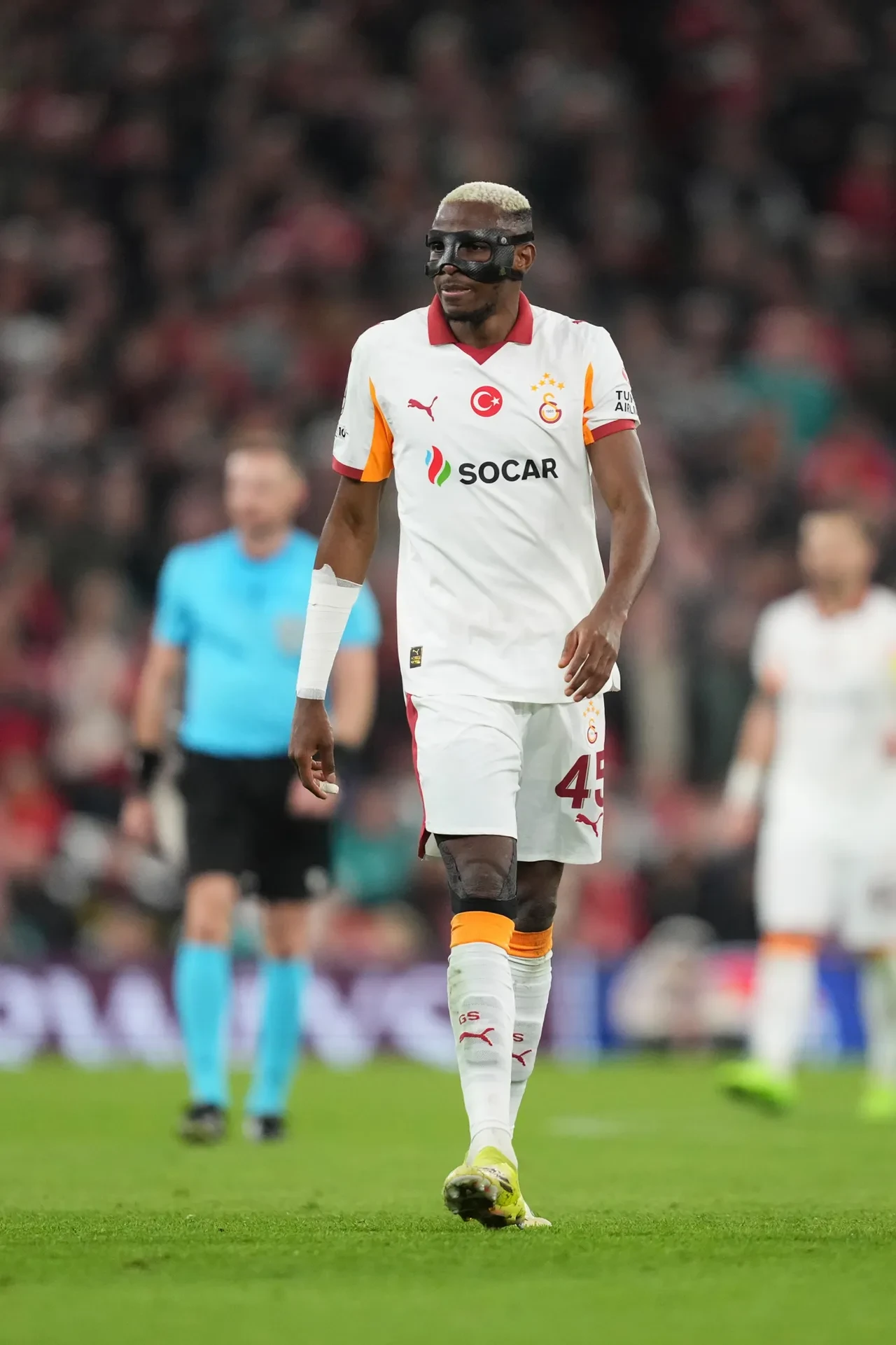 Galatasaray'dan Victor Osimhen açıklaması geldi: Liverpool maçında sakatlanmıştı!