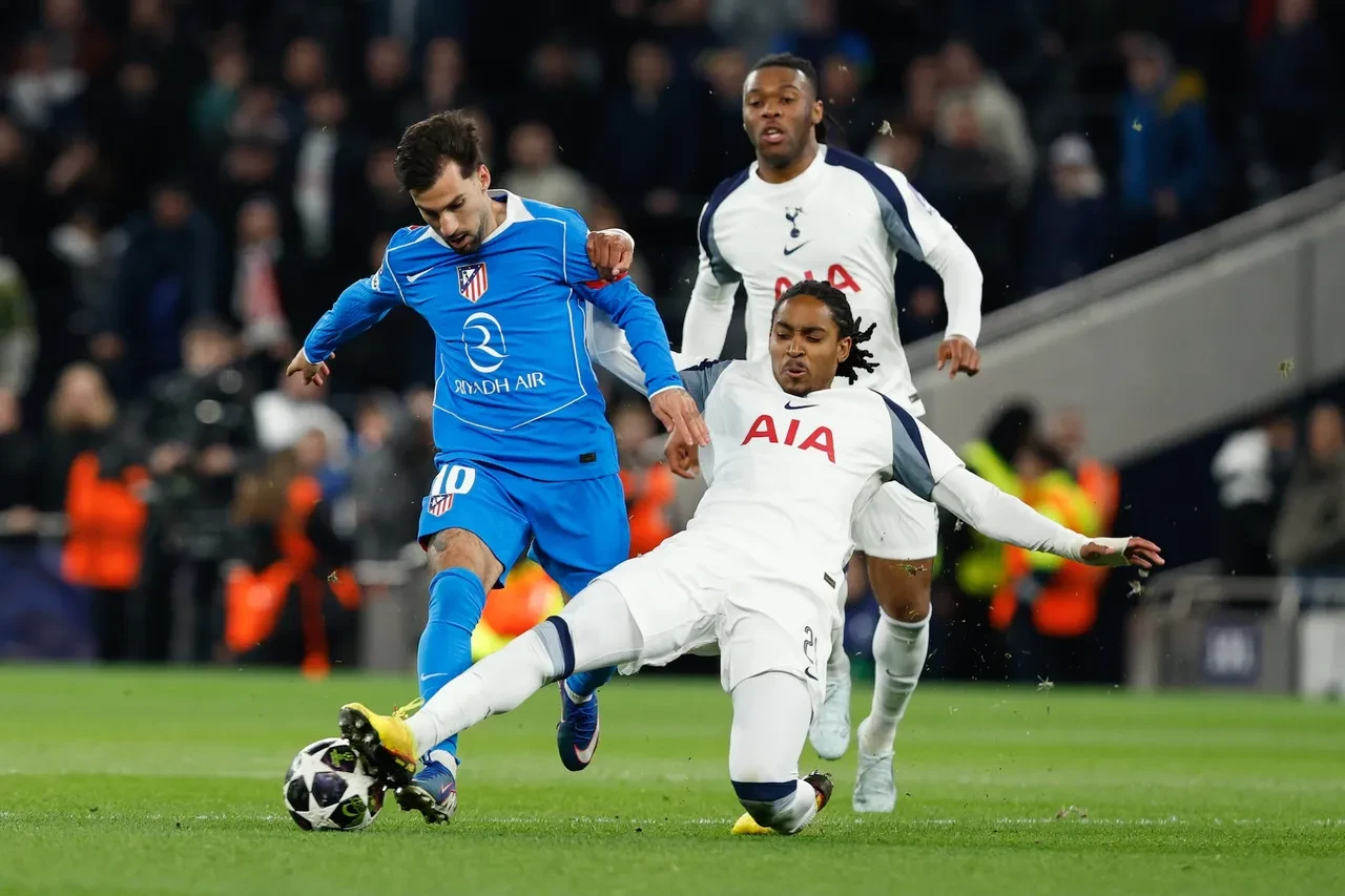 Galatasaray'ın yıldızlarına Premier Lig kancası! Şampiyonlar Ligi performansı transfer kapısını araladı: 3 isim için dev teklif yolda