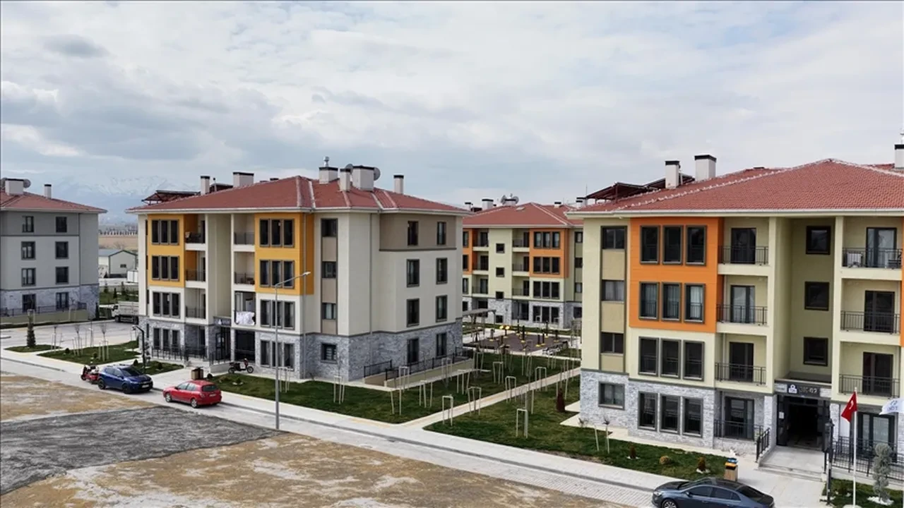 TOKİ İstanbul kurası ne zaman, kura çekiliş tarihi açıklandı mı? 100 bin konut için kura çekilecek