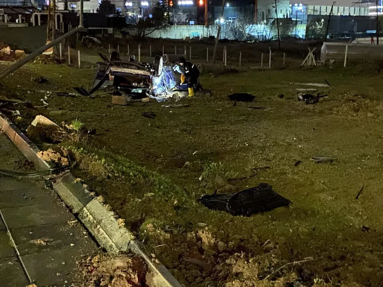 Ankara'da korkunç kaza: Bariyere çarpan sürücü kurtarılamadı