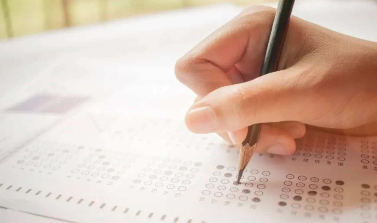 AÖF sınav giriş belgesi sorgulama! 2026 AÖF bahar dönemi vize sınavları ne zaman?