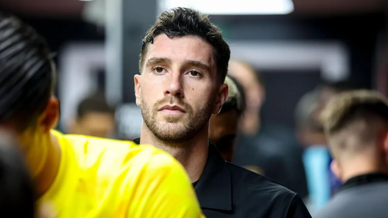 Avrupa devlerini peşine taktı, Beşiktaş devreye girdi! Yıldız stoperin maaş beklentisi belli oldu