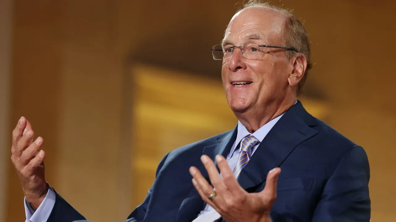 BlackRock CEO'su Fink'ten uyarı: Çıkmak en büyük hata olabilir