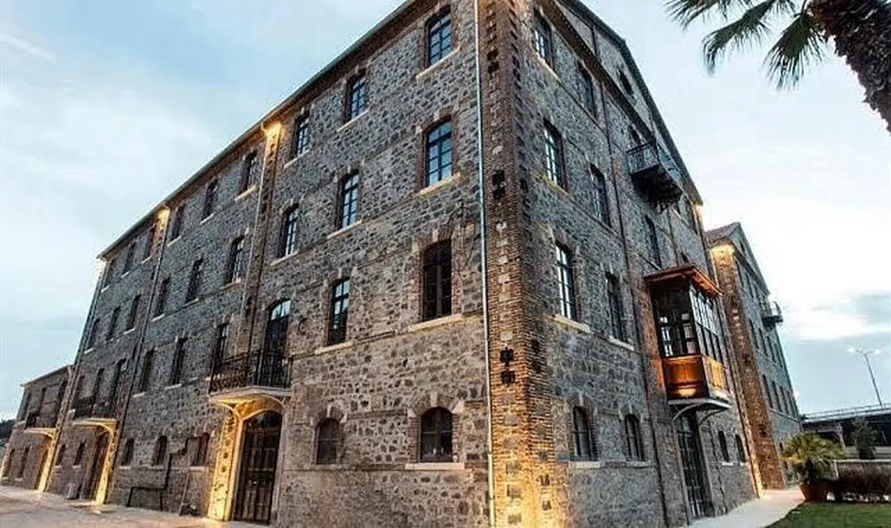 UN FABRİKASI'NIN GEÇMİŞİ BELGELENDİ