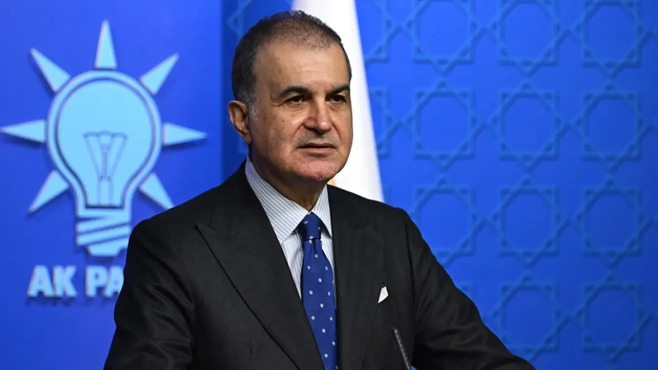 Ömer Çelik'ten Özgür Özel'e sert tepki: Cumhurbaşkanımıza çirkin dille saldırıyor