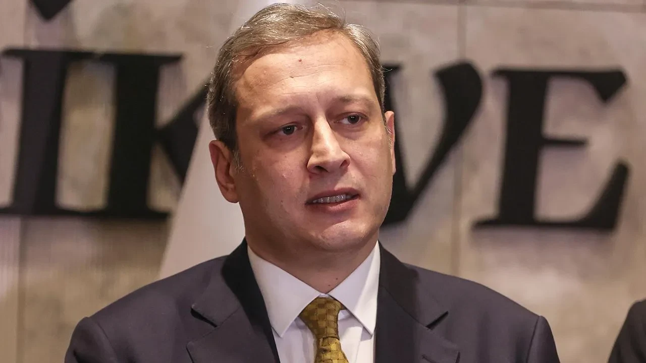 Burak Elmas kimdir, neden gözaltına alındı? Galatasaray eski Başkanı Burak Elmas tutuklandı mı?