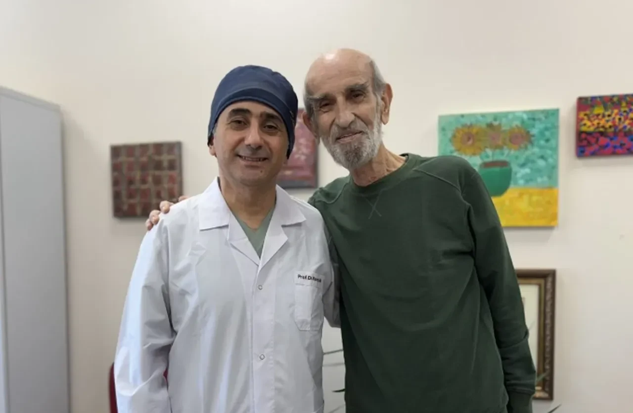 Çılgın Bediş oyuncusu Sinan Bengier, apar topar ameliyata alındı! 