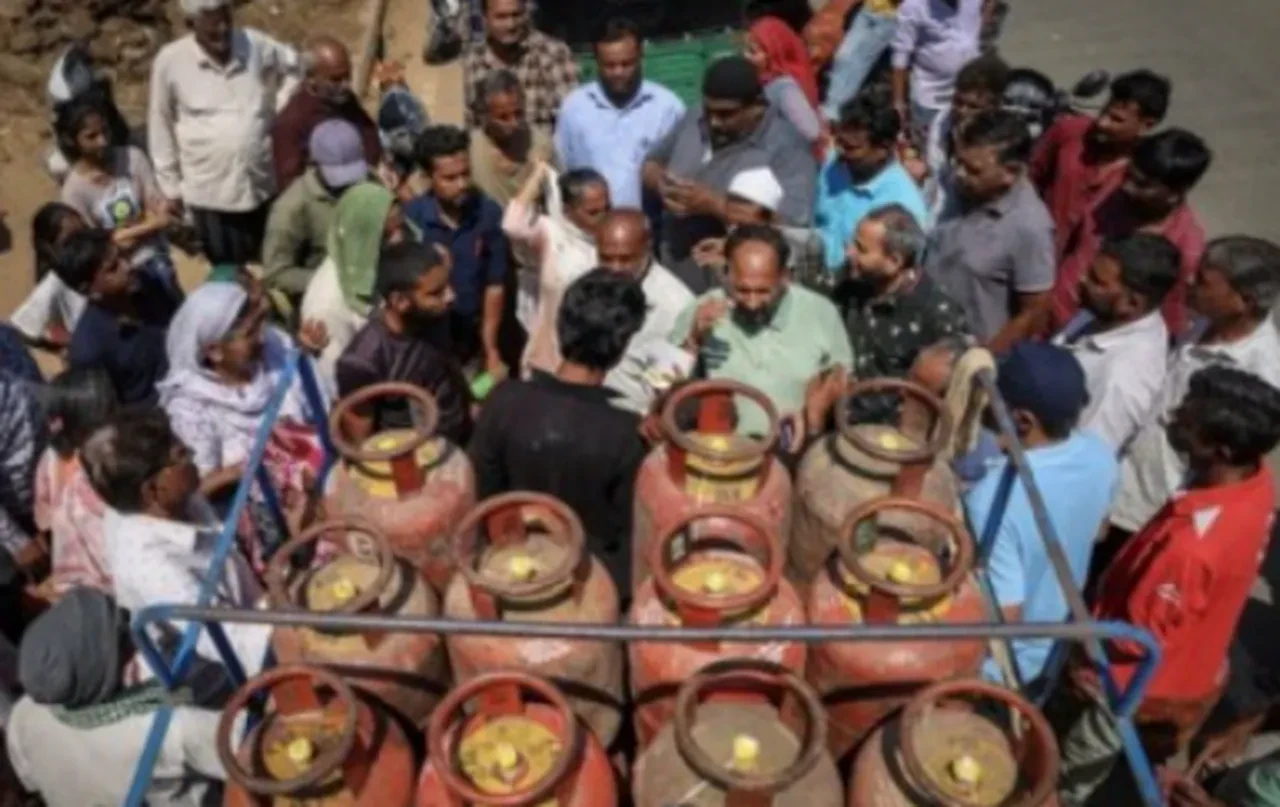 Hürmüz Boğazı kapandı, Hindistan durdu: Mumbai'de restoranlar kapanıyor, sanayi üretimi askıda