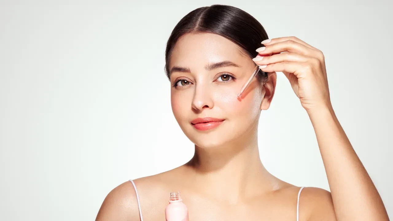 Işıltının sırrı! Cam cilt görünümü veren en etkili maskeler