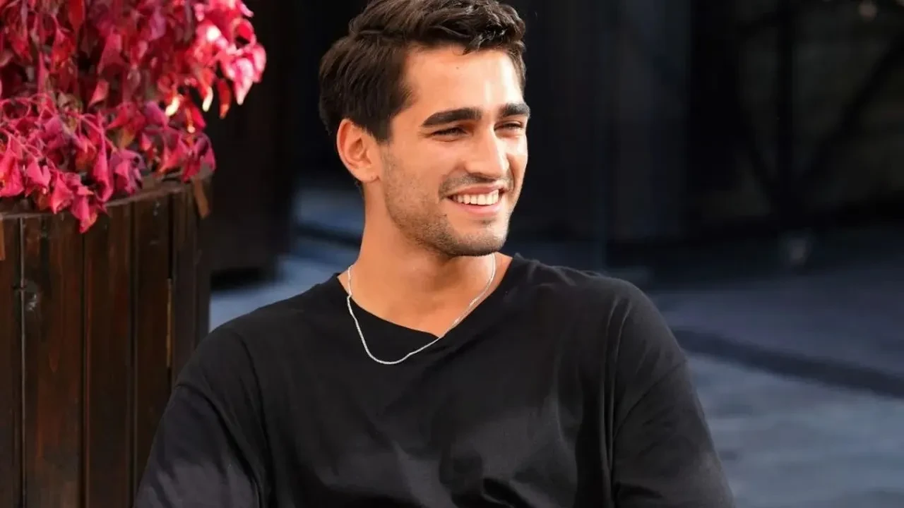 Mert Ramazan Demir yeni rolü için tam 20 kilo verdi! Ünlü oyuncunun değişimi şaşırttı