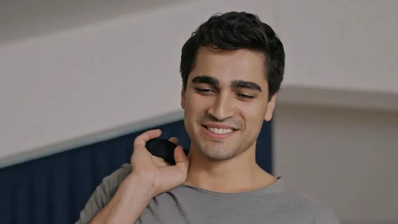 Mert Ramazan Demir yeni rolü için tam 20 kilo verdi! Ünlü oyuncunun değişimi şaşırttı