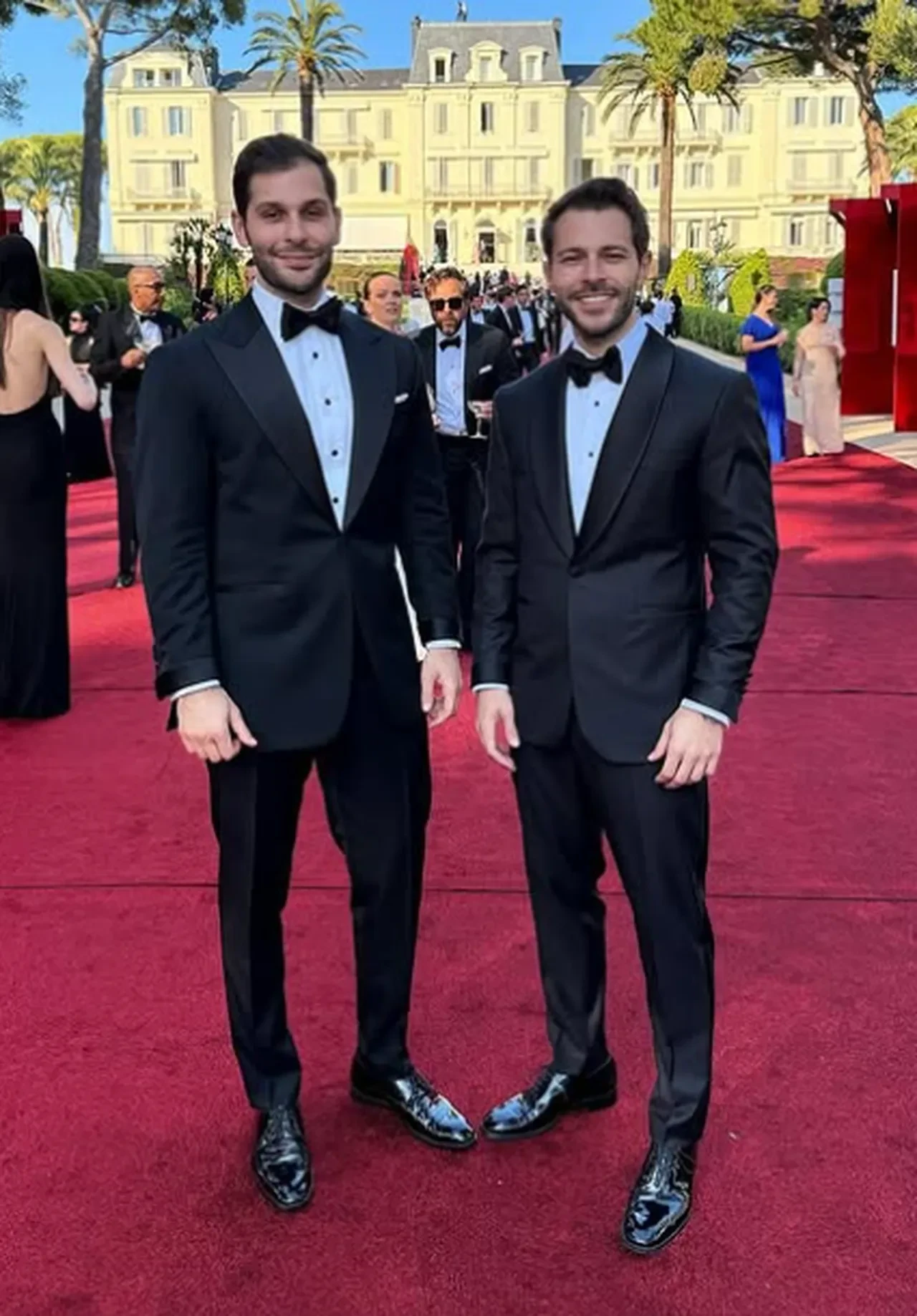 Ünlülere yönelik uyuşturucu operasyonunda Fikret Orman, Burak Elmas, Sabancı kardeşler gözaltına alındı! 