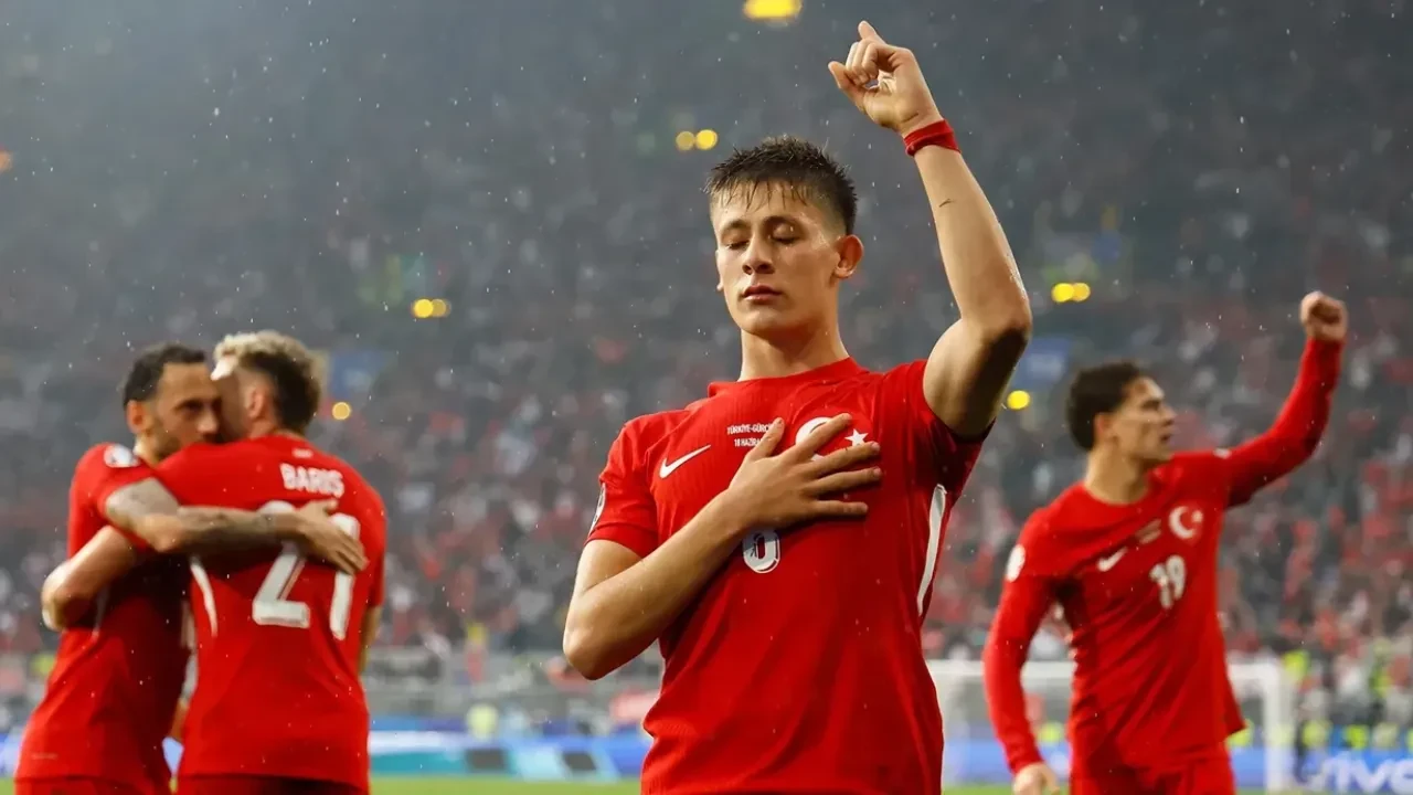 2026 Dünya Kupası Elemeleri'nin en değerli oyuncusu Arda Güler oldu!