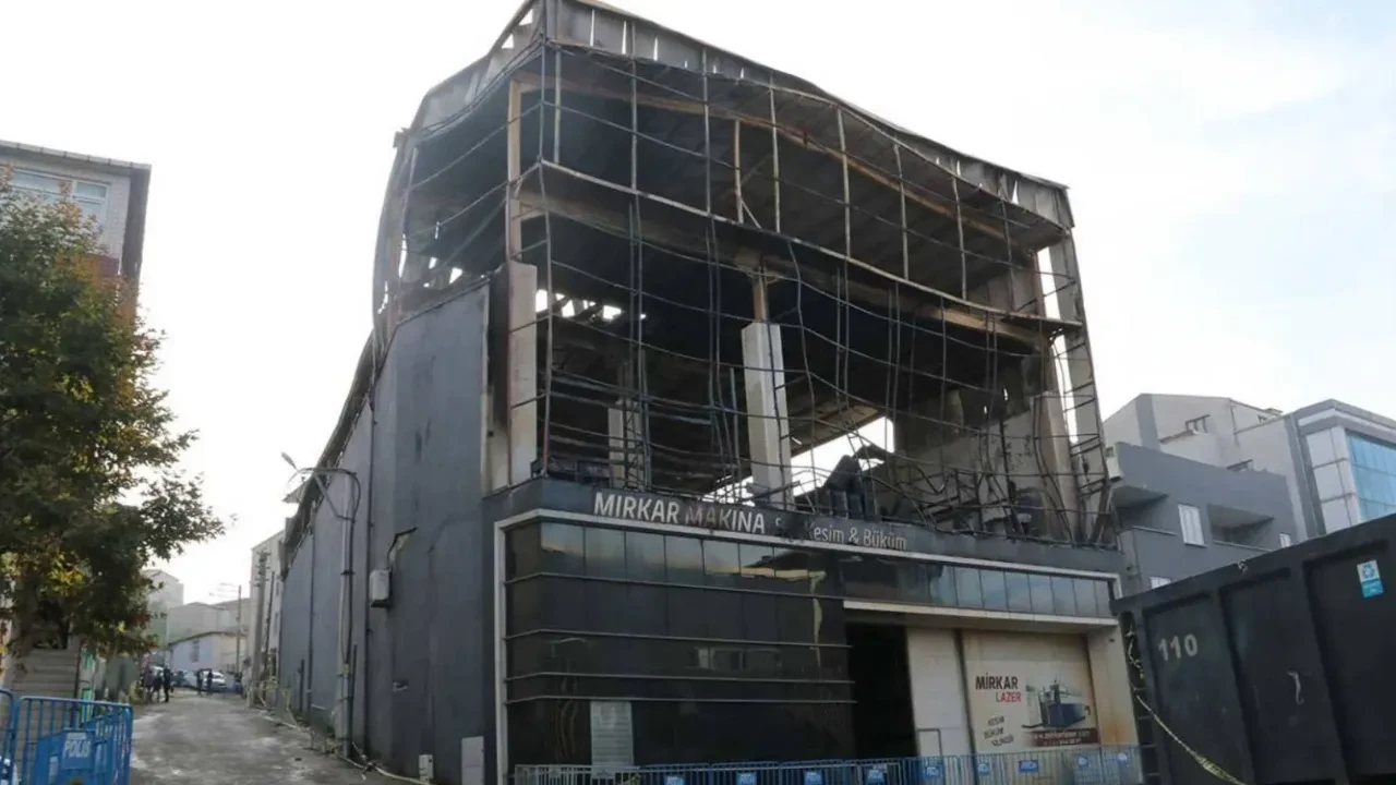 Dilovası’ndaki fabrika yangını davasında 2. gün! Duruşmada gerginlik çıktı