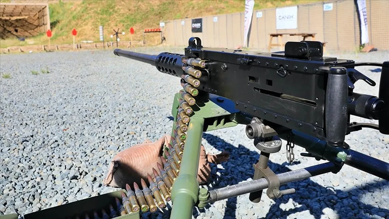 Dünyanın en fazla savaş silahına sahip olan ülkeleri belli oldu: En azında 3 milyon var, Türkiye ise sıralamasıyla dikkat çekti