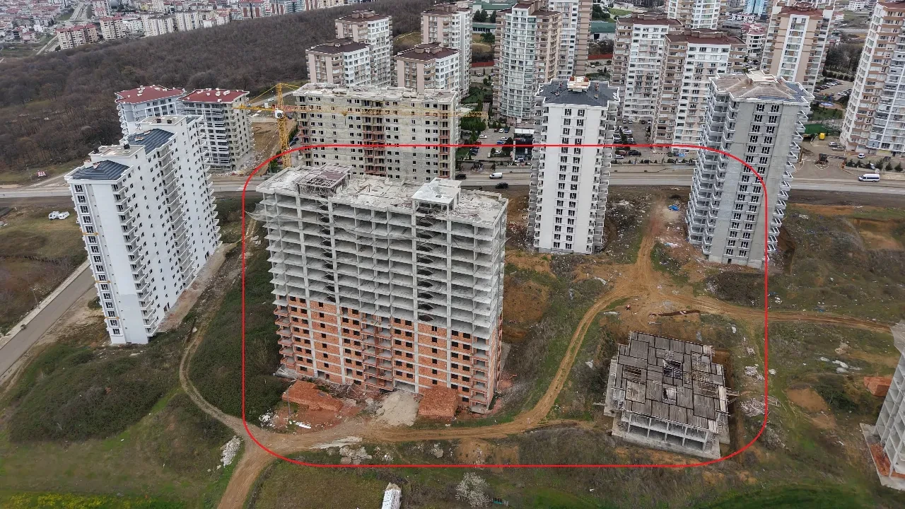 Ev hayali kabusa döndü: 10 yıldır tamamlanamayan site yüzlerce kişiyi mağdur etti