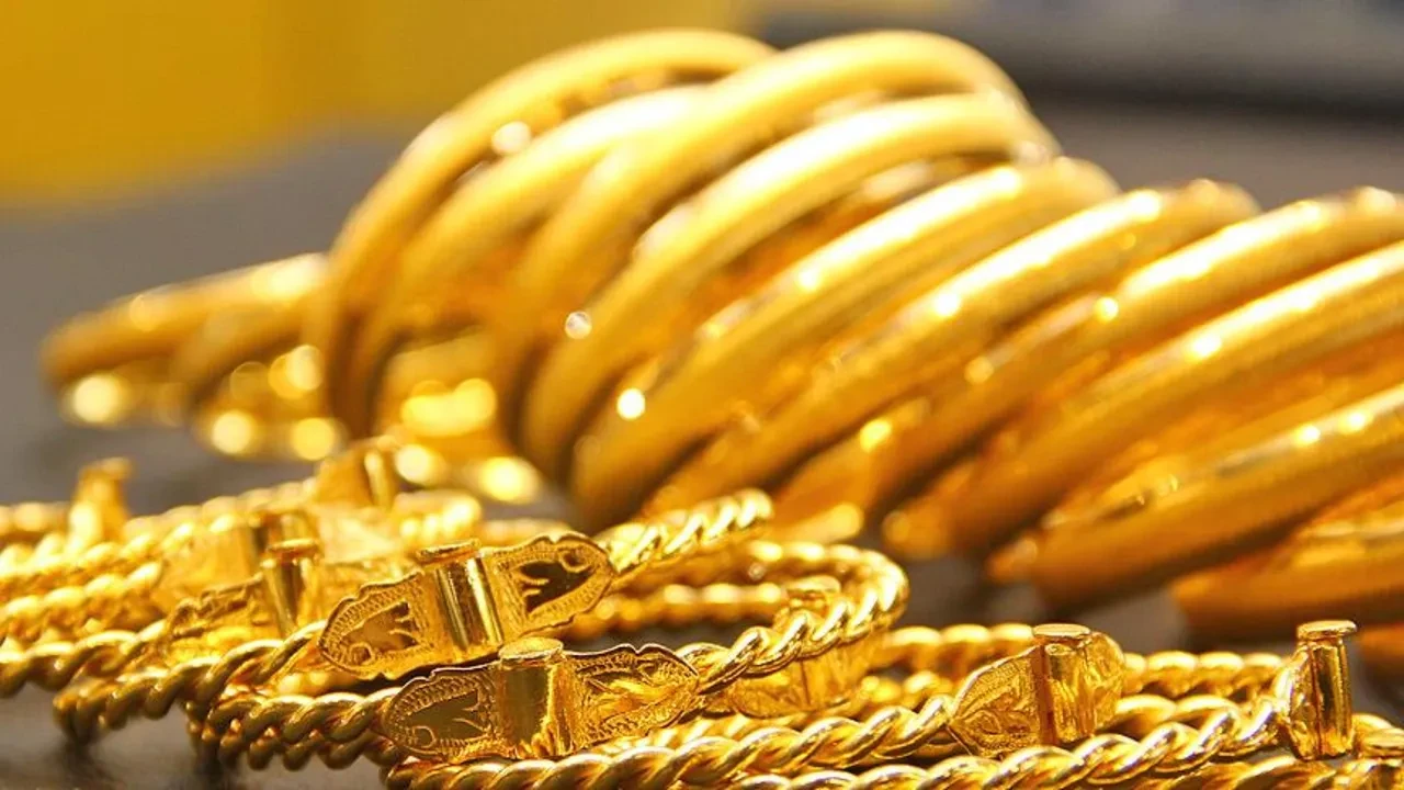 Evlerde 'gizli bölme' furyası... Kamera talebi patladı! Altınını 24 saat izlemek isteyen var