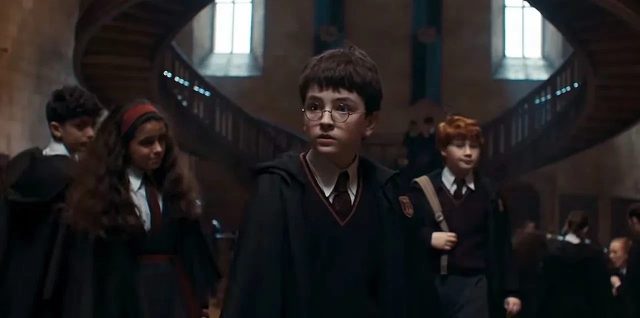 HBO'nun Harry Potter dizisinin ilk fragmanı yayınlandı! Harry Potter dizisinden ilk kare heyecanlandırdı