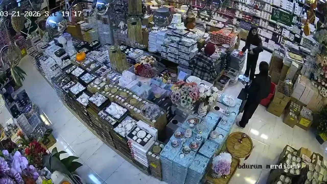 Hem suçlu hem güçlü: Kırdığı bardağın parasını ödemedi, tartışma çıkıca dükkanın camını yere indirdi