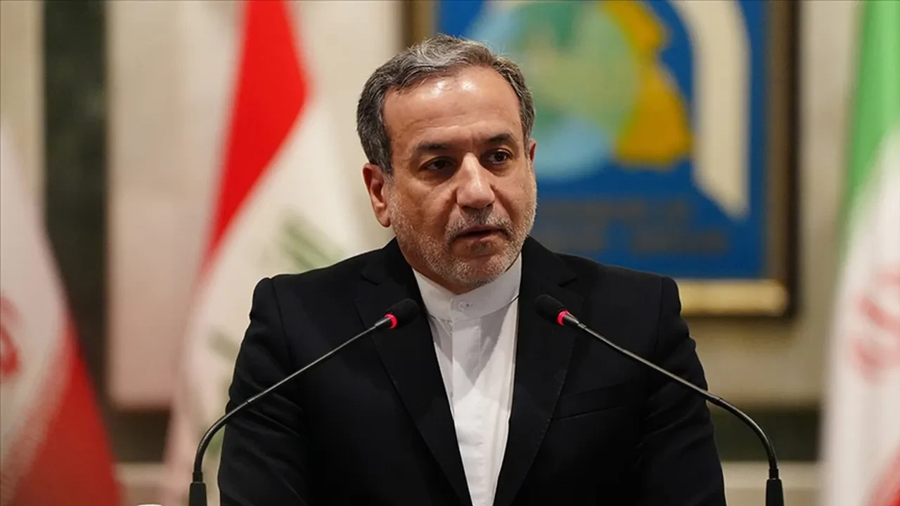 İran Dışişleri Bakanı Arakçi'den savaşla ilgili kritik açıklama! "ABD ile müzakere yok"