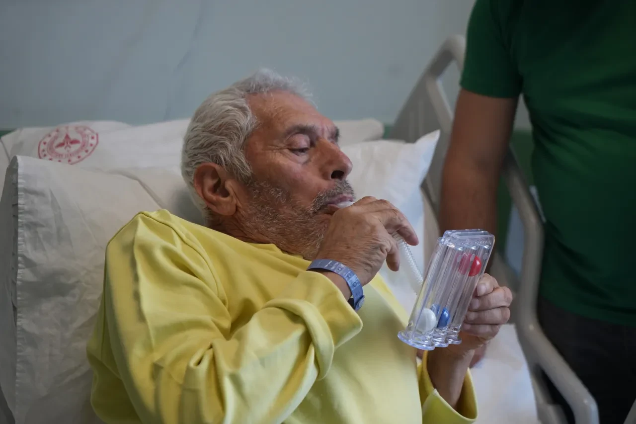 Kalbi saatlerce durdurularak hayata döndürüldü! Samsun'da riskli ve nadir ameliyat