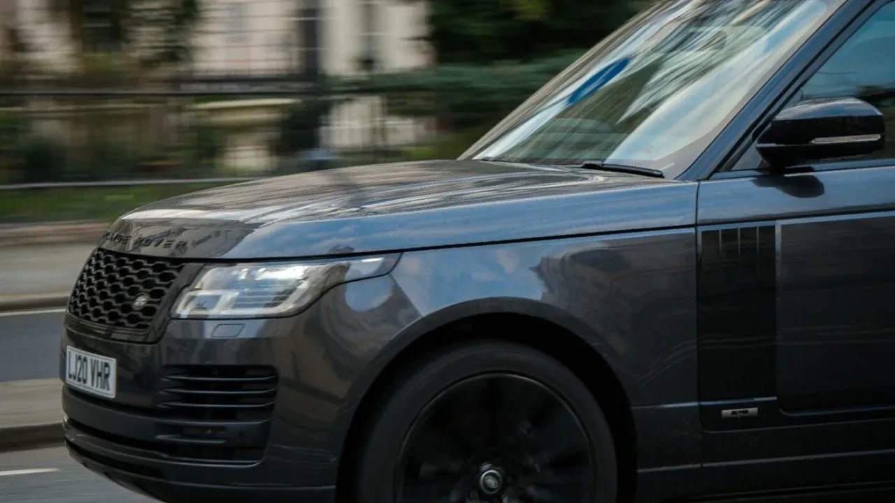 Londra’da SUV araçlara ek ücret masada