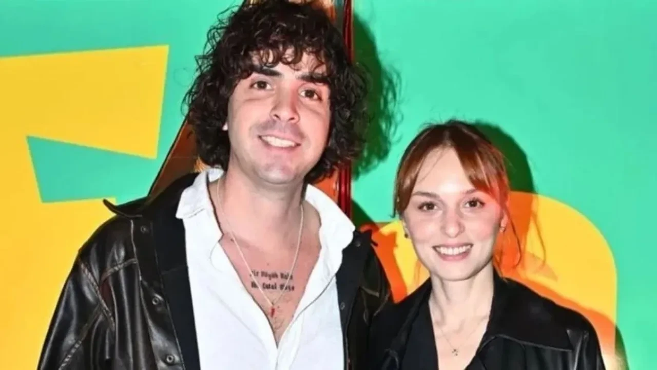 Nilperi Şahinkaya sevgilisi kim? Nilperi Şahinkaya kaç yaşında?