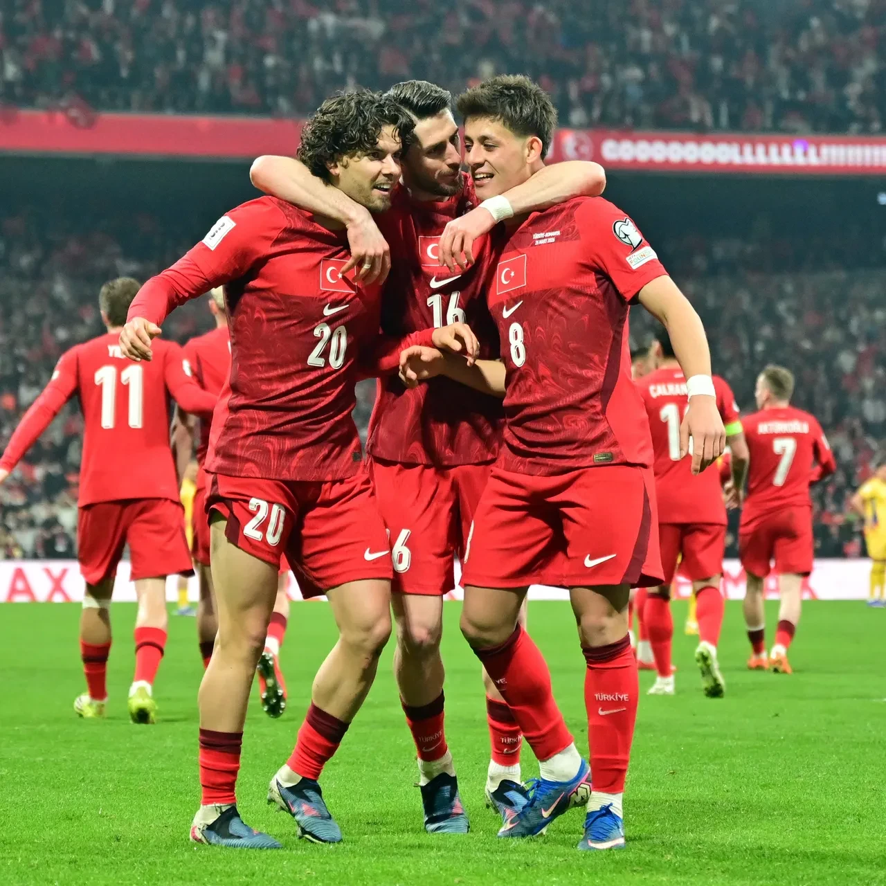 Türkiye Romanya engelini aştı: 2026 Dünya Kupası yolunda play-off finalindeyiz!