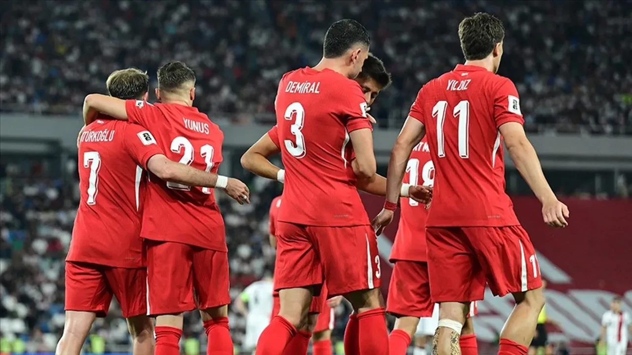 TV8 CANLI Türkiye Romanya maçı nereden izlenir? Şifresiz frekans ile canlı izlenebilecek