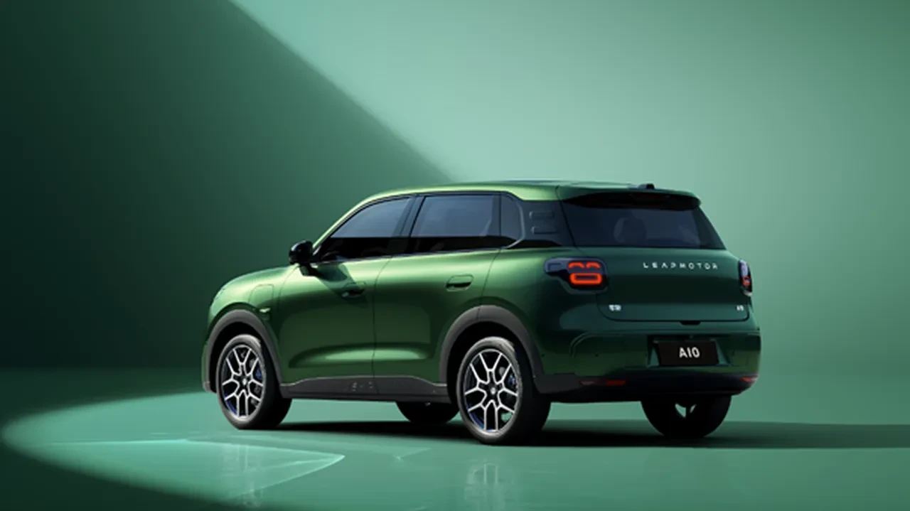 9.500 dolarlık elektrikli SUV sahneye çıktı