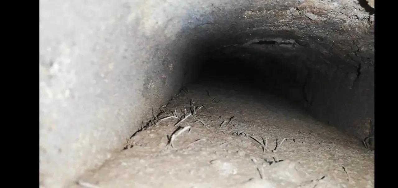 Asırlar sonra cami içinde gün yüzüne çıkarıldı, imam konuştu! Bursa'da gizli kalan tarih