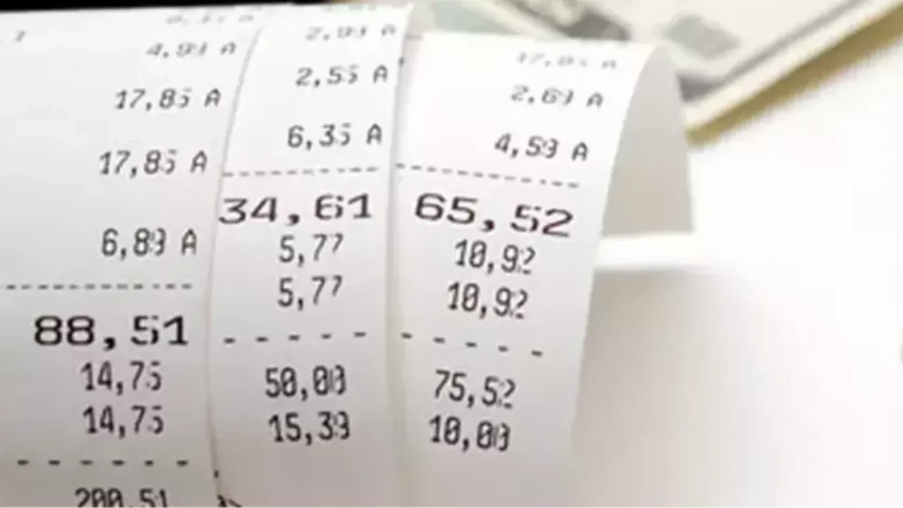 Basit bir fiş deyip geçmeyin! Market ve ATM fişlerine çıplak elle dokunmak sanıldığından çok daha tehlikeliymiş