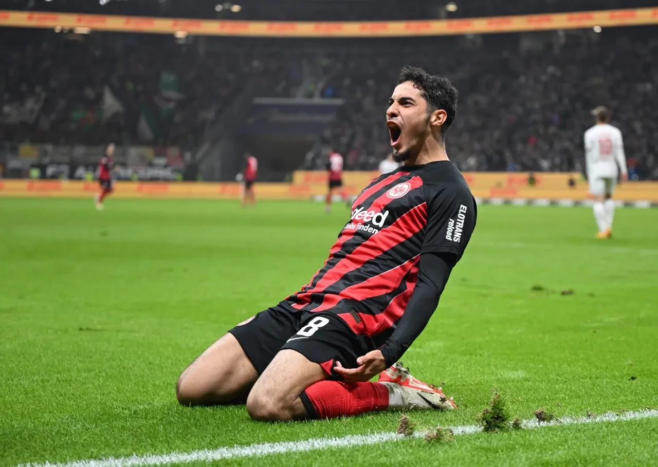 Fenerbahçe orta sahasına 40 milyon Euroluk Cezayirli hamlesi!