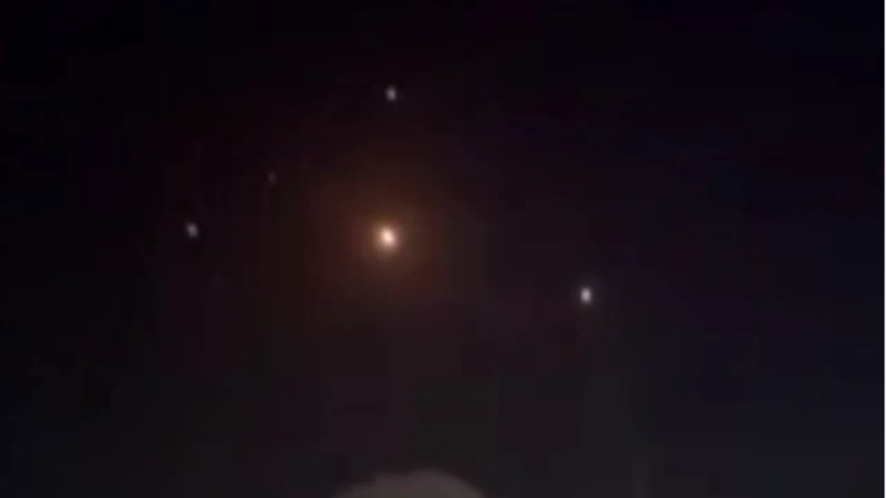 Hizbullah'tan İsrail'e roket saldırısı! İsrail, roketlerin engellendiğini açıkladı