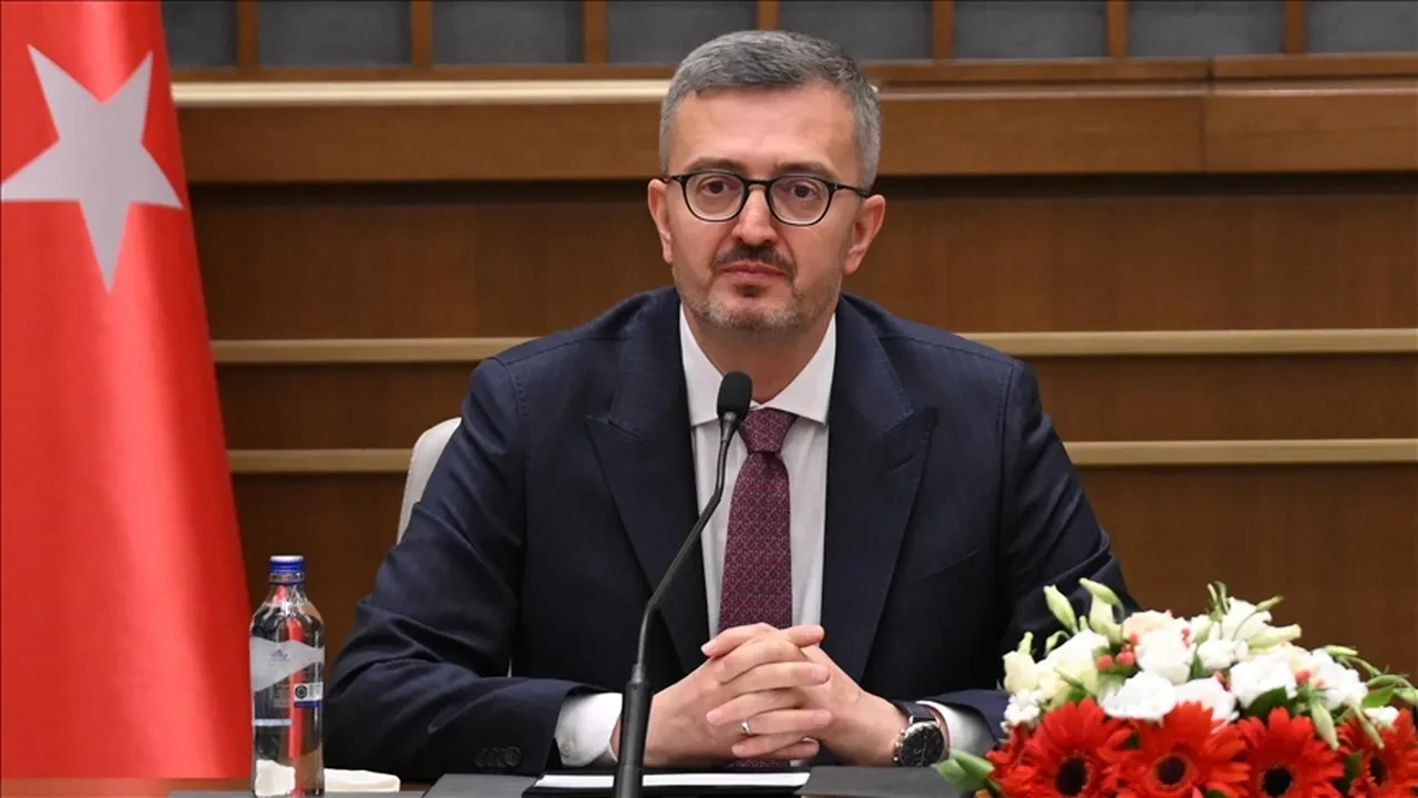 İletişim Başkanı Duran'dan yapay zeka uyarısı! 'Gerçekliği çarpıtmak için kullanılıyor'