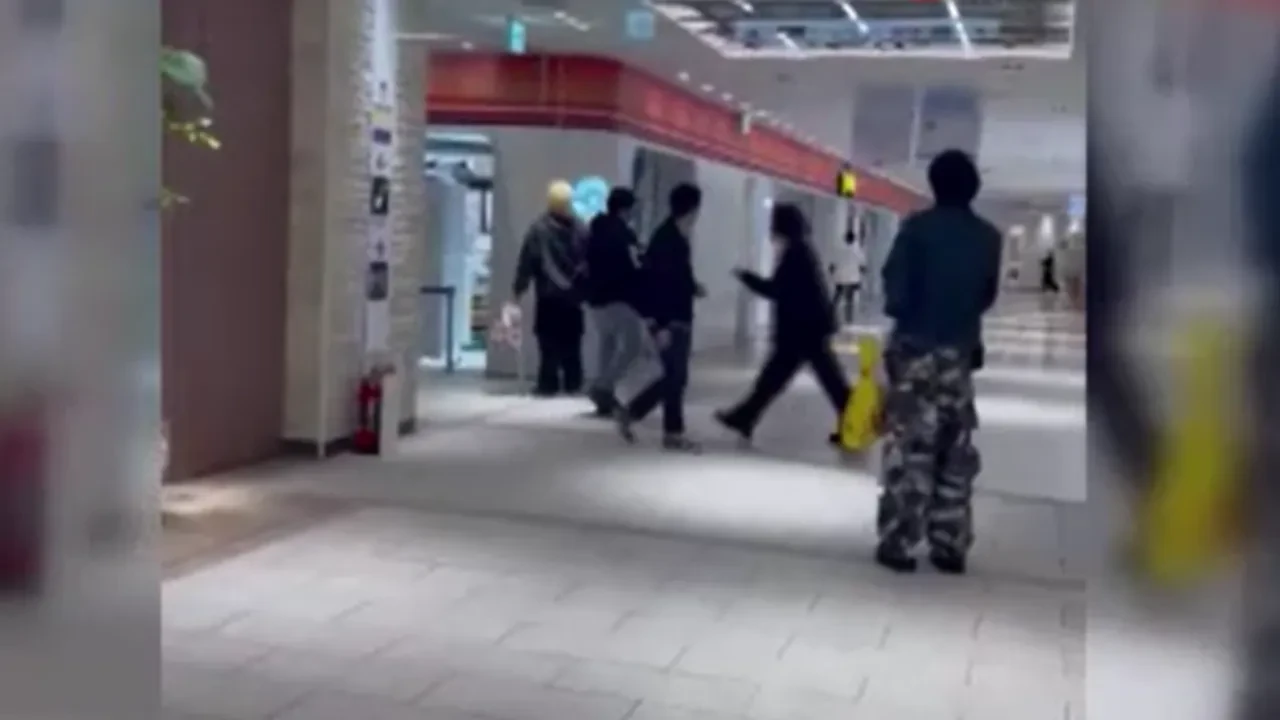 Japonya'da AVM'de Pokemon mağazasında bıçaklı saldırı