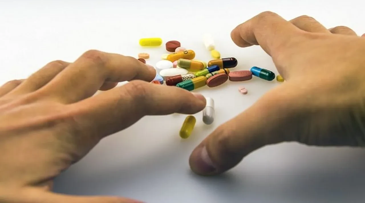 Kullanımı çok yaygın, ölümcül riski yüksek! Doktorlar uyardı: İşte ağrı kesicilerde en ciddi belirti