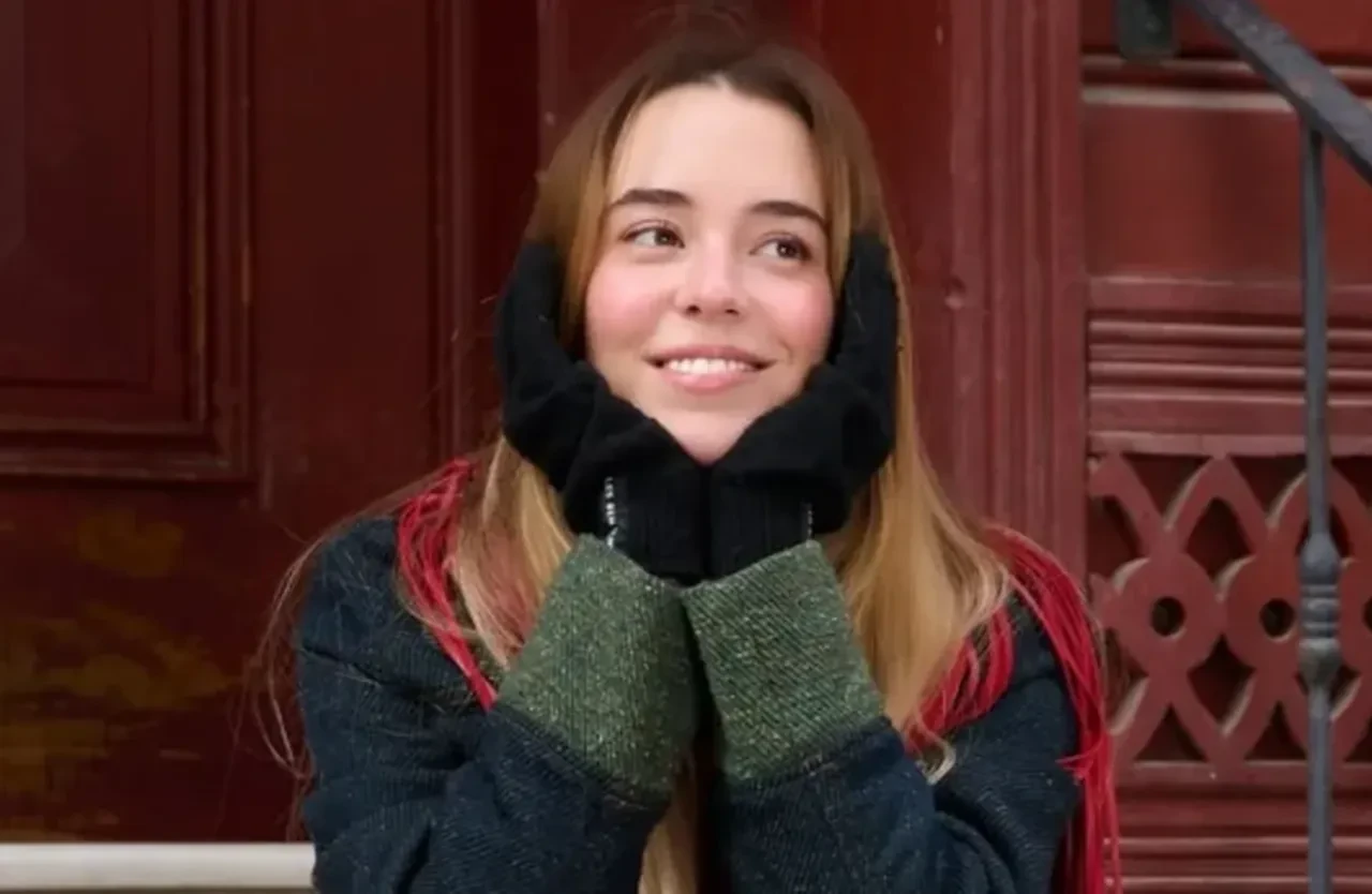 Mert Yazıcıoğlu'nun eski sevgilisi Afra Saraçoğlu ile yeni sevgilisi Zeynep Artukmac'ın videosu ortaya çıktı 