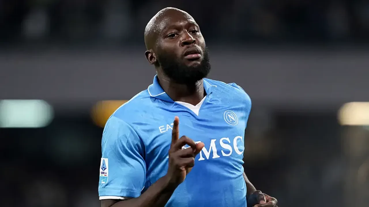 Napoli ve Romelu Lukaku arasında ipler gerildi!