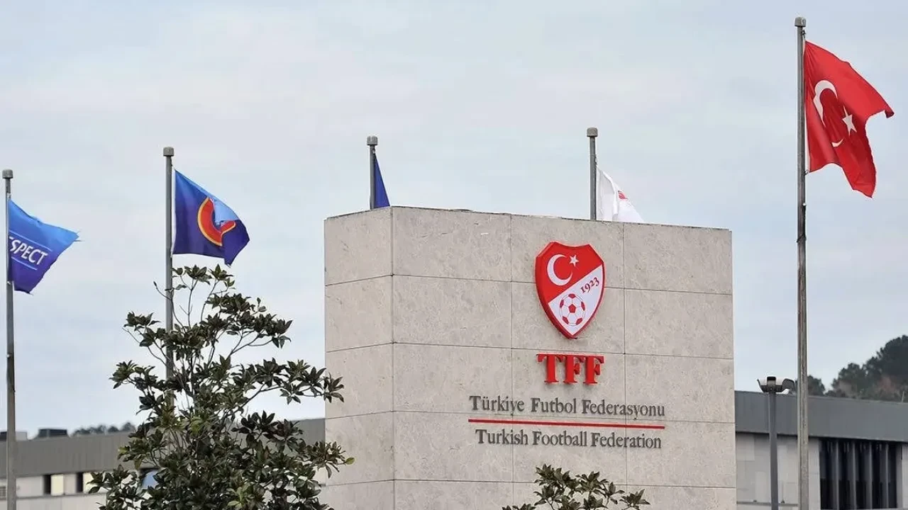 Süper Lig devlerine Tahkim Kurulu'ndan cezalar!