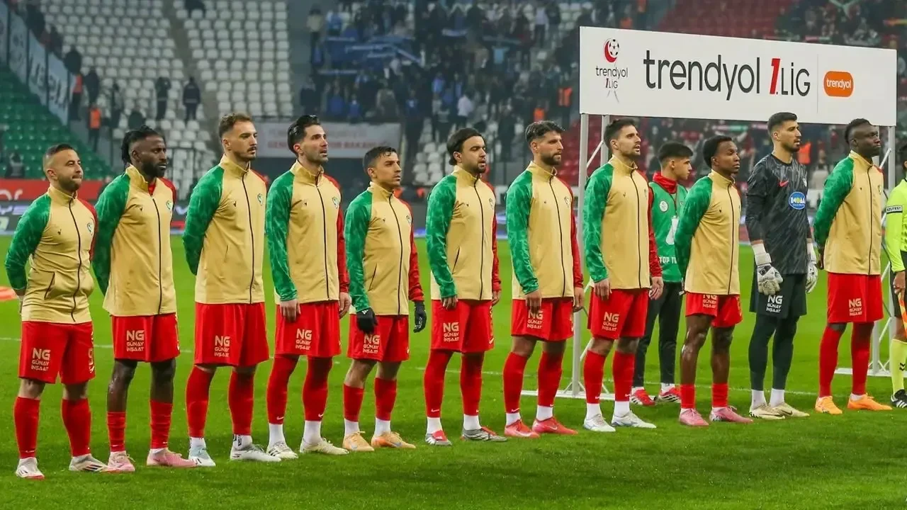 Süper Lig kapısındaki Amedspor’a FIFA’dan soğuk duş: Transfer tahtası kapandı!