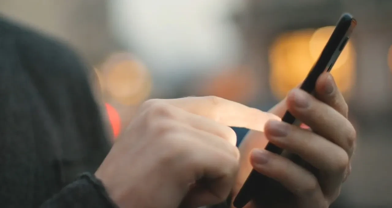 Bakan Uraloğlu verileri paylaştı! Sosyal medya kullanımında dünyayı solladık: En çok kullanılan uygulama belli oldu