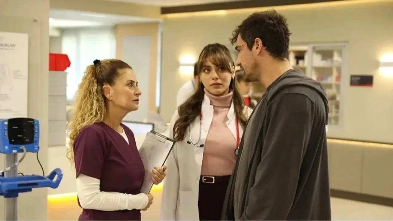 Doktor Başka Hayatta yeni döneme giriyor! Doktor Başka Hayatta dizisinin yeni senaristi