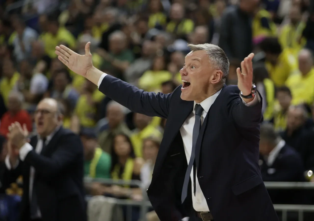 Fenerbahçe Beko'dan Avrupa'da kritik kayıp: EuroLeague'de art arda ikinci mağlubiyet!