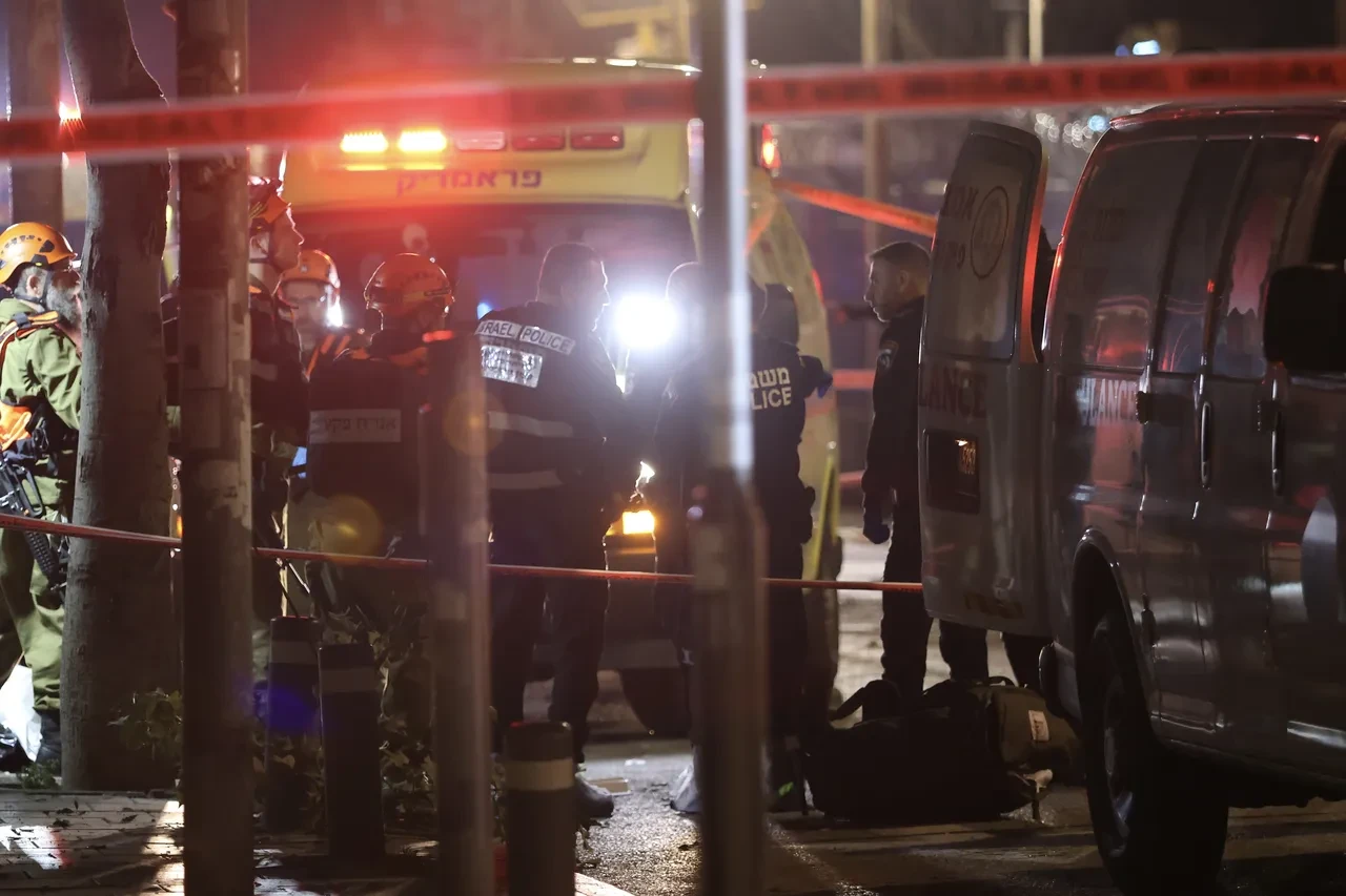 İran'dan İsrail'e çok başlıklı füze saldırısı: Ölü ve yaralılar var